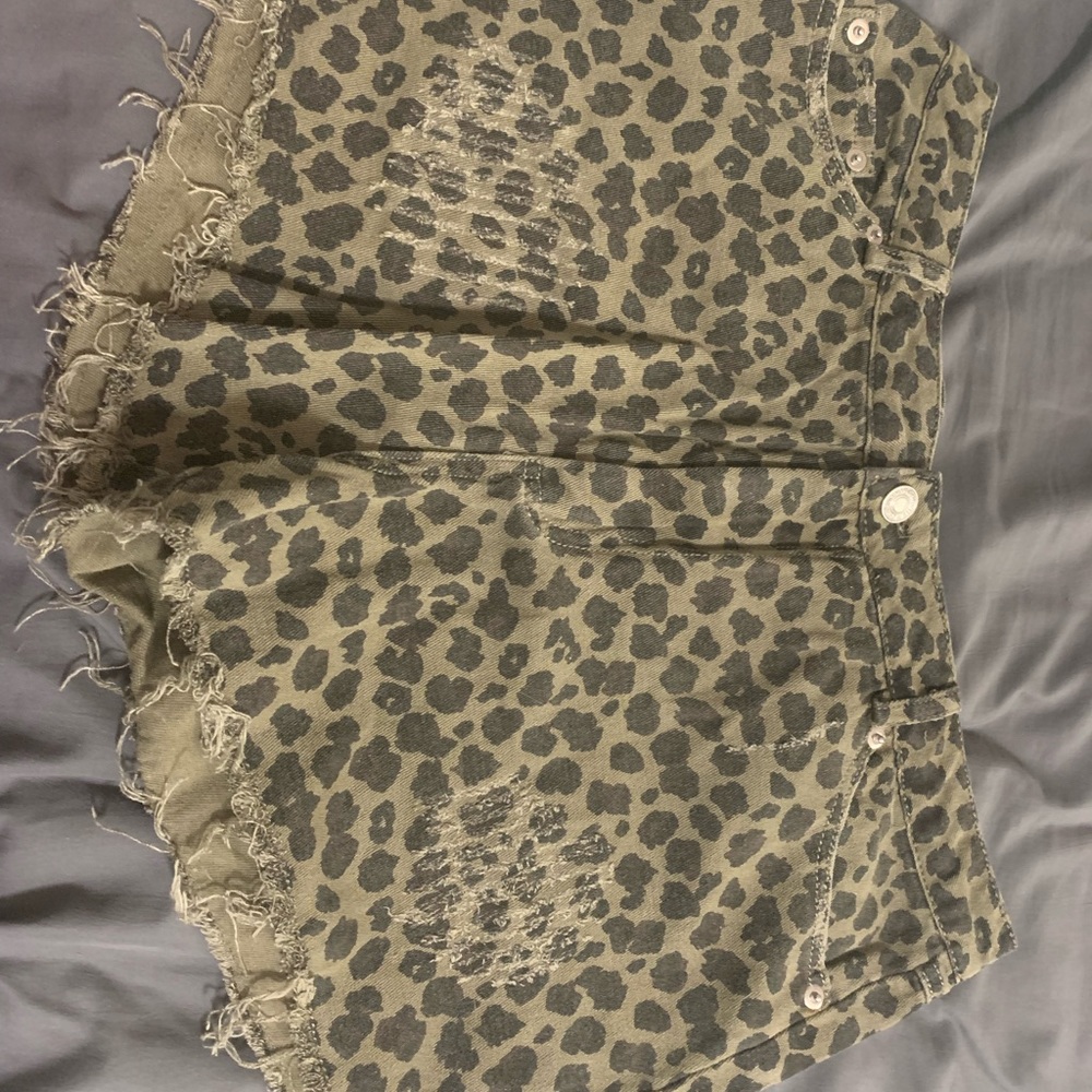 Leopard shorts